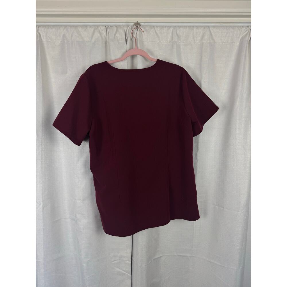 FIGS Casma Scrub Top XL Burgundy V Neck Medical Uniform - Picture 4 of 4